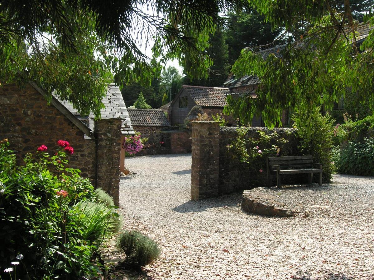Duddings Country Cottages Minehead Exterior foto